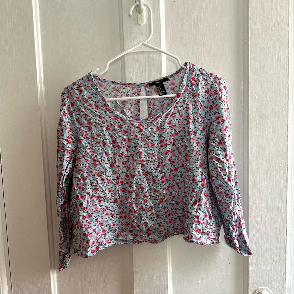 Floral cropped top